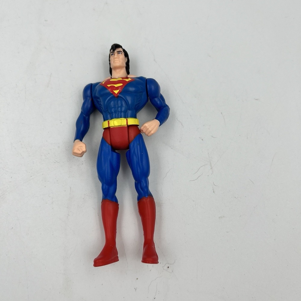 Vintage Kenner Superman 1995 Man of Steel Action Figure  5" DC Comics No Cape